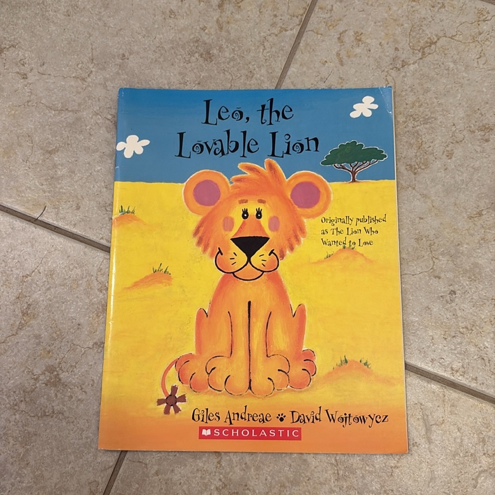 Children's Book Set - 6 Vibrant Animal Stories - Picture 8 of 13
